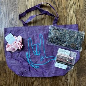 Latched Mama tote bag and accessories, NWT